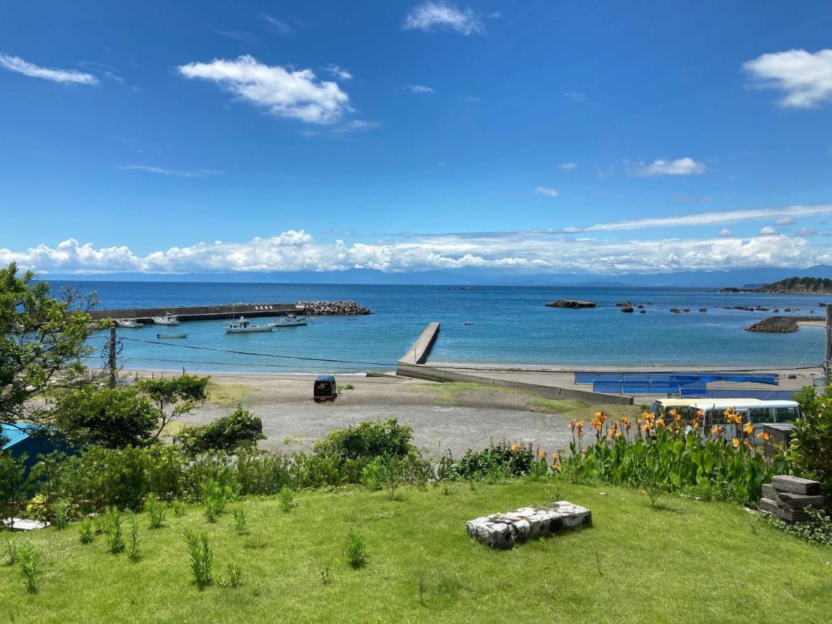 Gloce 葉山 Ocean View House 都心から1時間 湘南の絶景を独り占めペットok 出張bbq有り 横須賀市 エクステリア 写真